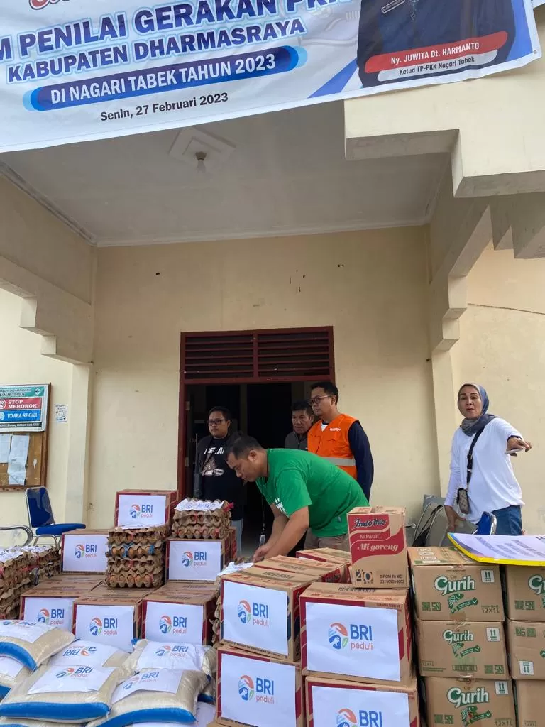 Tanggap Bencana Banjir, BRI Peduli Salurkan Bantuan Bagi Warga Terdampak 