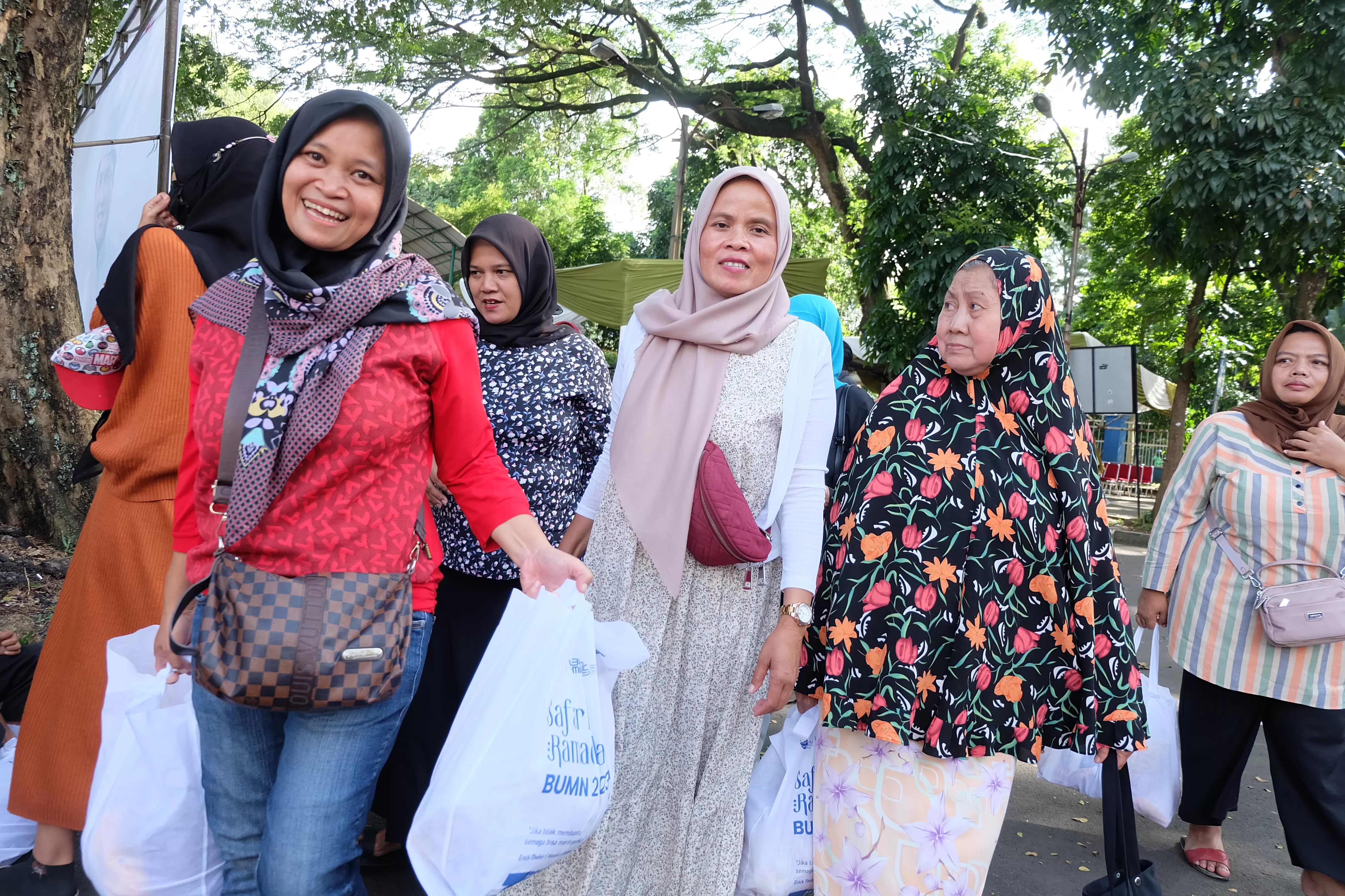 PPI Sediakan Ribuan Paket Pangan Murah dalam Safari Ramadan BUMN di Bogor