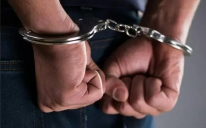 Ilustrasi borgol saat penangkapan pelaku penusukan di Cikarang pusat, Kabupaten Bekasi. (Foto: Humas Polri)