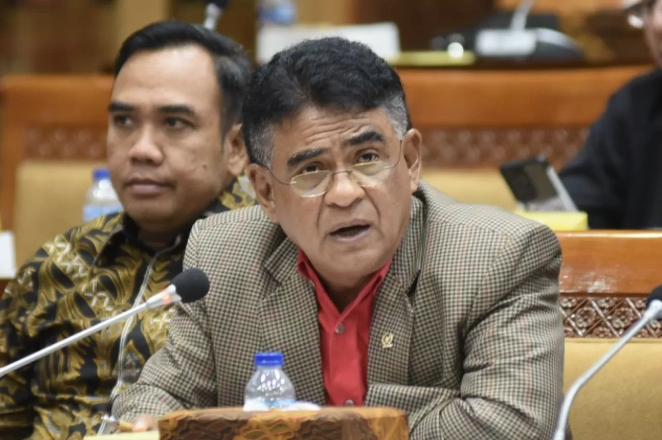 Politisi PDIP, Andreas Hugo Pareira soal gelar Pahlawan Nasional terhadap Soeharto (Foto: Istimewa)