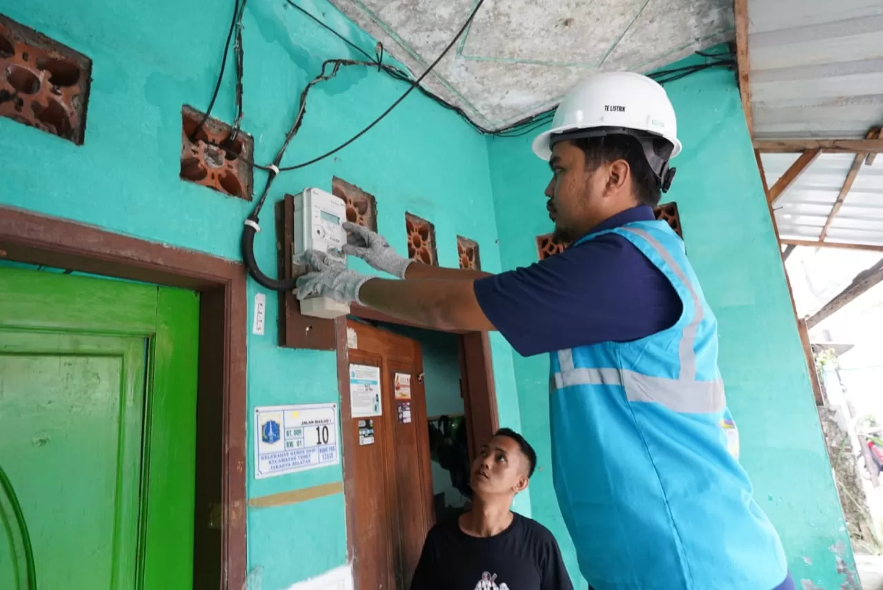 Pemerintah memastikan melakukan penyesuaian tarif tenaga listrik PT PLN mulai hari ini, 1 Juli 2025. (PLN)