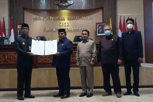 Penandatanganan APBD Kabupaten Temanggung Tahun 2023