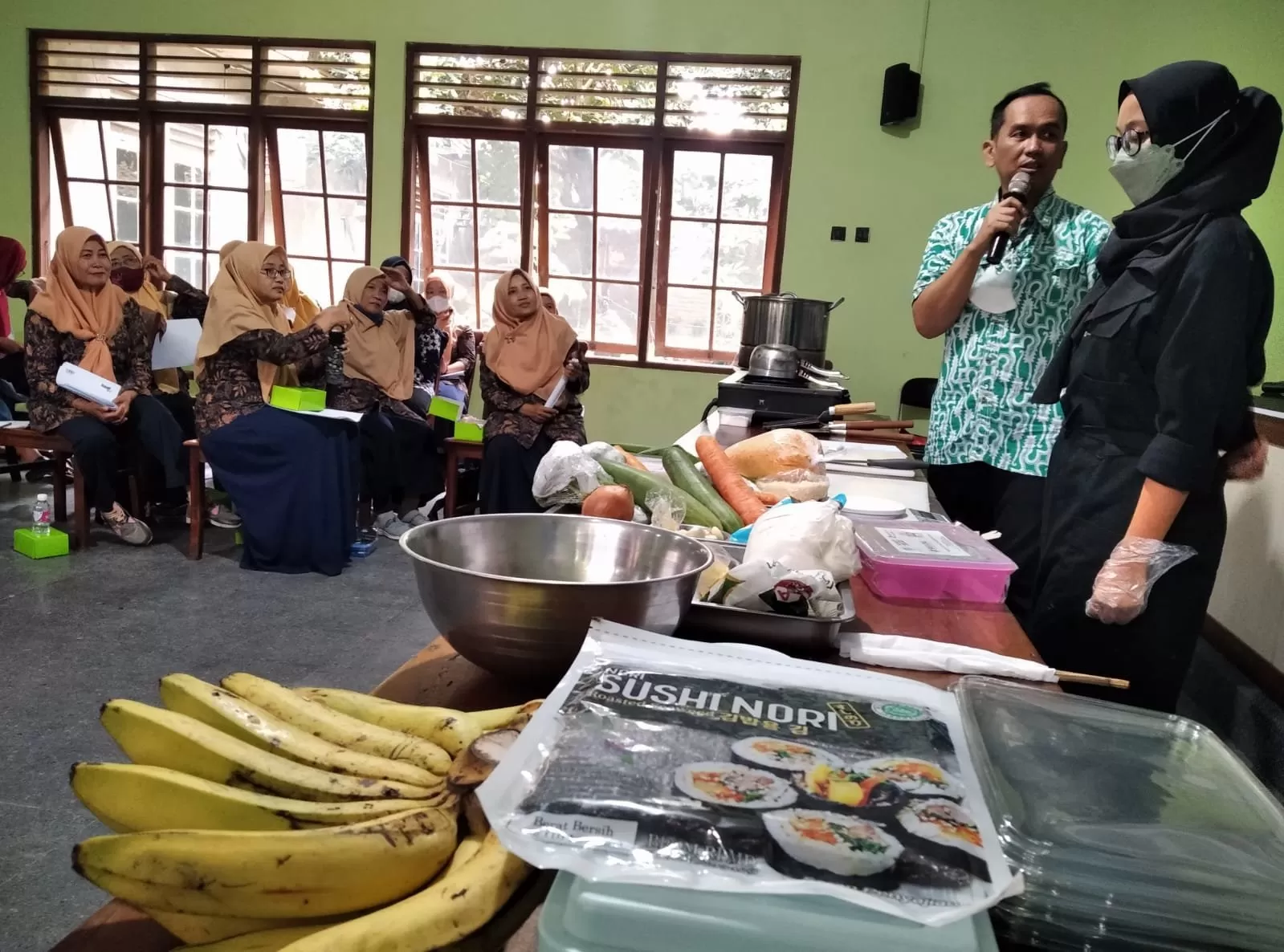 Demo masak makanan lokal untuk cegah malnutrisi di Kantor Kalurahan Sitimulyo Piyungan Bantul.