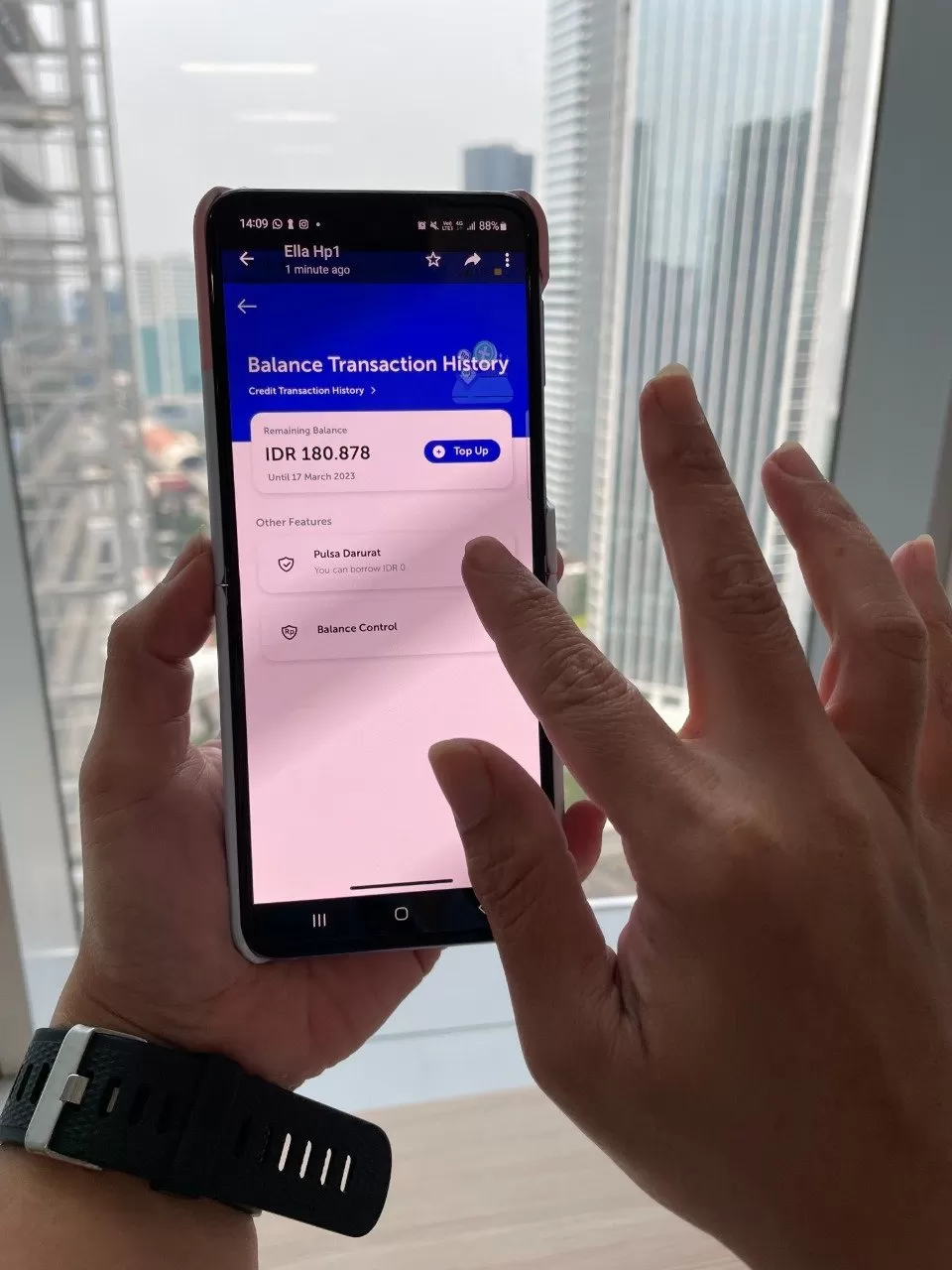 Pelanggan XL Prabayar dan AXISÂ Tak Perlu Khawatir Kehabisan Pulsa 