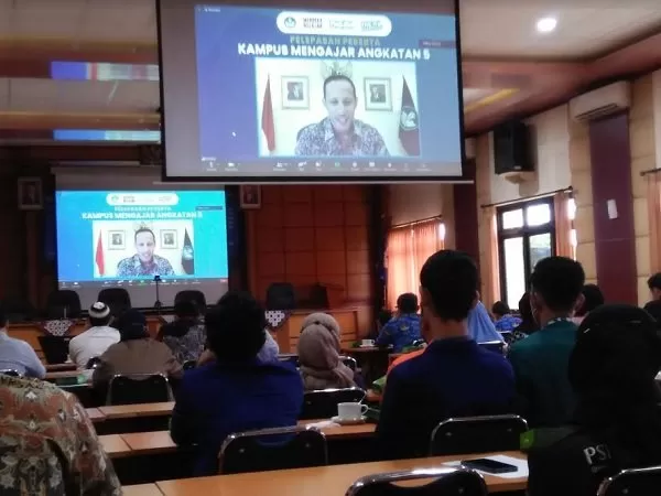 Suasana di BPMP DIY saat Mendikbudristek memberikan sambutans ecara virtual.  (Foto: Warisman)
