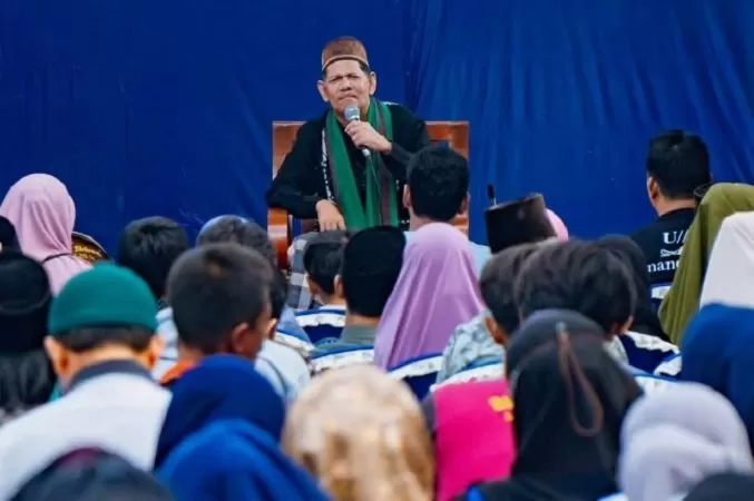 Para nelayan memadati acara acara Silarurahmi Nelayan Aruna.