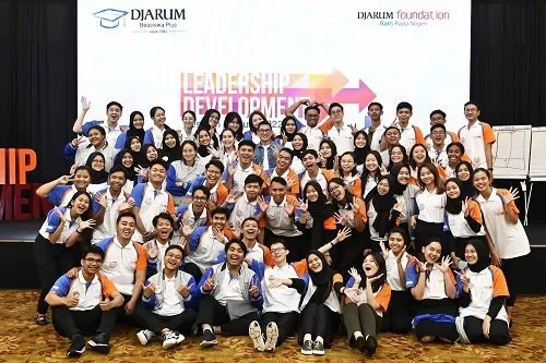 Program Djarum Beasiswa Plus mempertemukan mahasiswa berprestasi dari seluruh Nusantara  (foto: istimewa)