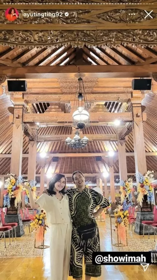 Ayu Ting Ting mampir ke pendopo milik Soimah  (IG @ayutingting92)