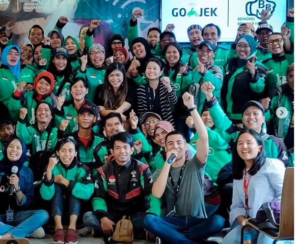 Para mitra Go-Jek belajar tentang manajemen keuangan. (Dok. instagram GojekIndonesia)