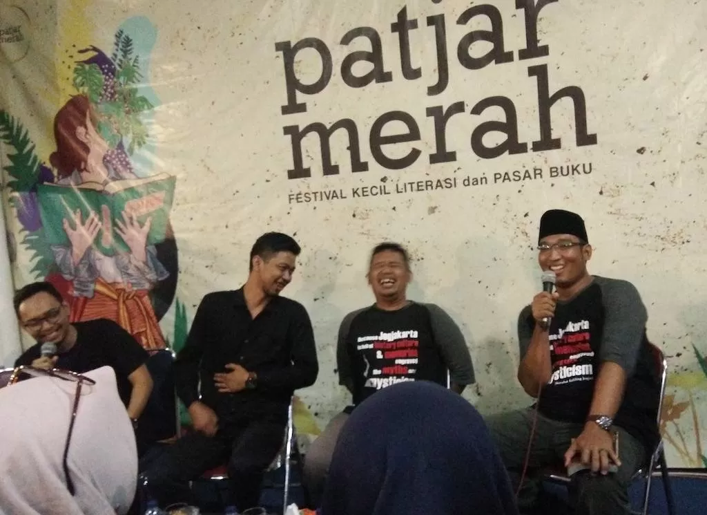 Tim Kisah Tanah Jawa berkisah tentang proses kisah mereka.