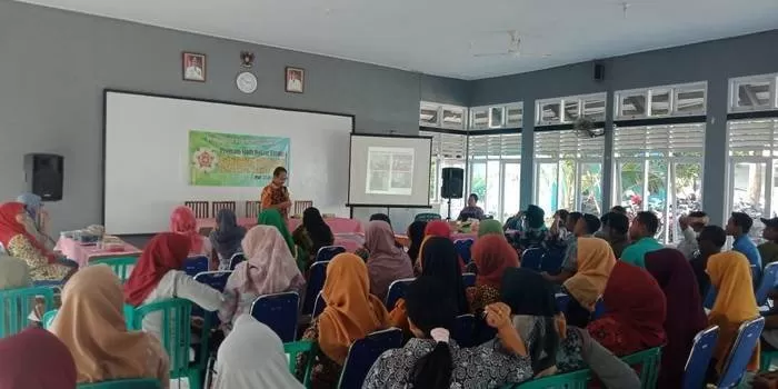 Pelatihan yang digelar fakultas Farmasi UGM di Gunungwungkal Pati (Alwi Alaydrus).