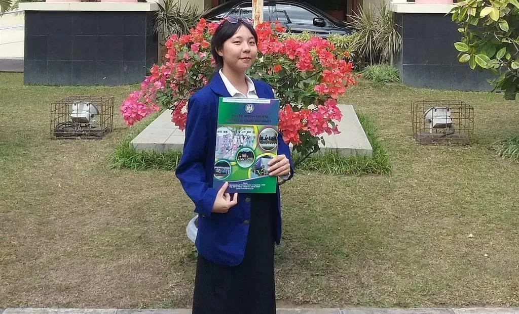 Maria Clara Yubilea  anak berkebutuhan khusus yang genius ini jadi Lulusan Termuda UNY