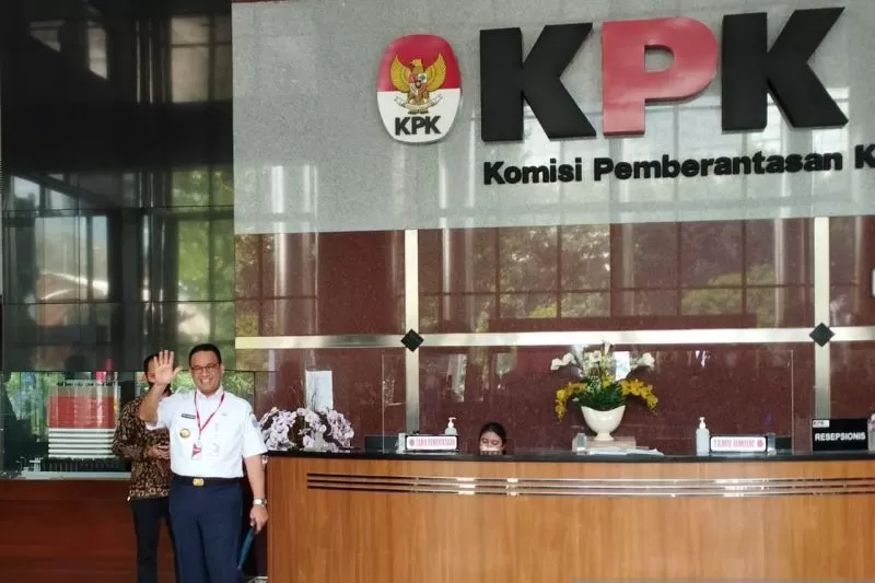 Gubernur DKI Jakarta Anies Baswedan tiba di Gedung Merah Putih KPK, Jakarta, Rabu (7/9/2022). Anies akan dimintai keterangan soal permasalahan penyelenggaraan Formula E di DKI Jakarta yang sedang diselidiki KPK