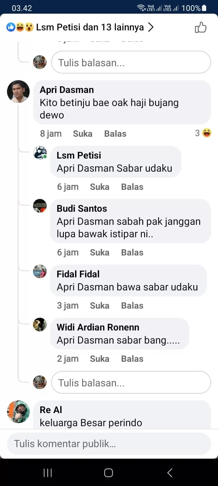 Komentar Kadis PU  Apri Dasman di kolom komentar Kemas Azhari alias Bujang Dewo 