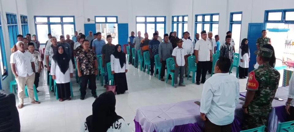 Foto: pelantikan penjabat kepala desa di Simpang Majole Kabupaten Madina (ferra hariyanto)