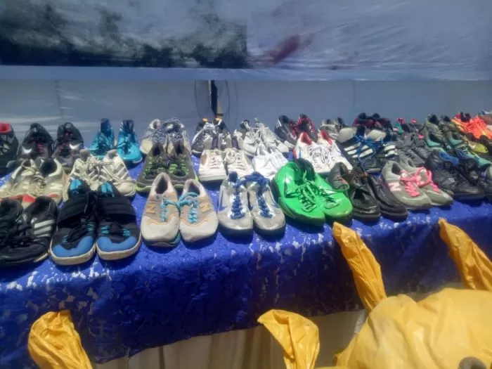 Foto: ribuan sepatu impor bekas hasil tangkapan dan penindakan aparat Bea dan Cukai Sumatera Utara akan dimusnahkan (ferra hariyanto)