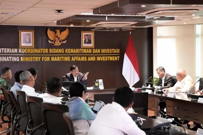 Foto: Rapat pembahasan pemindahan lokasi Lanud Soewondo Medan bersama Menteri Marves