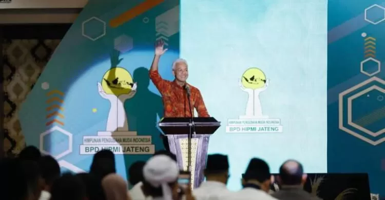 Foto; gubernur Jawa tengah Dorong HIPMI kembangan ekonomi pesantren (sahabatganjar.com)