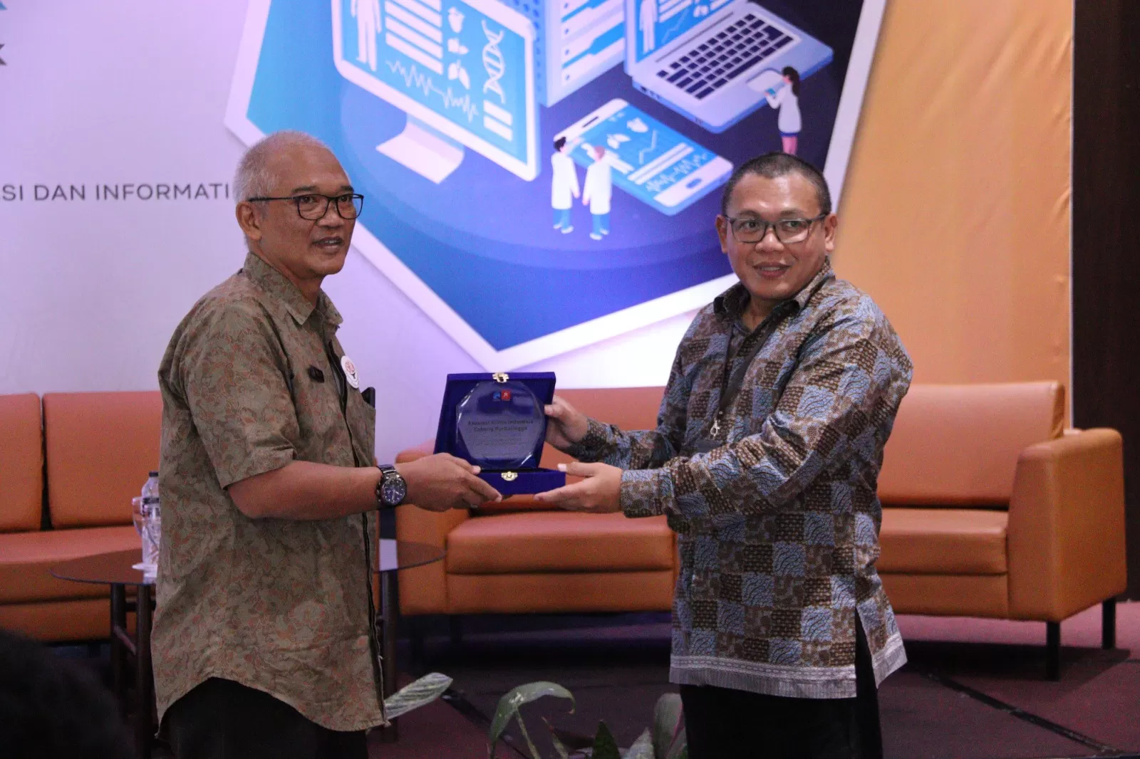 Diskusi & Lokakarya bertajuk Memanfaatkan Rekam Medis Elektronik untuk Akreditasi dan Kemajuan Bisnis Klinik dan Tempat Praktek Mandiri Dokter, Purbalingga (Istimewa)