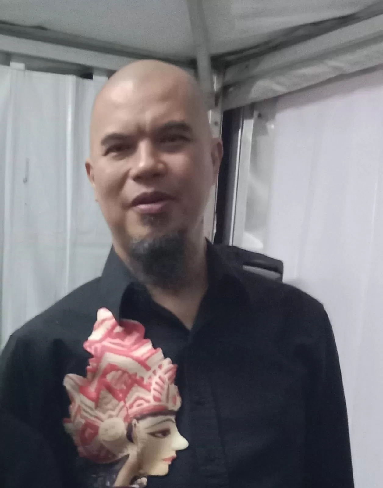 Ahmad Dhani (Ary B Prass)