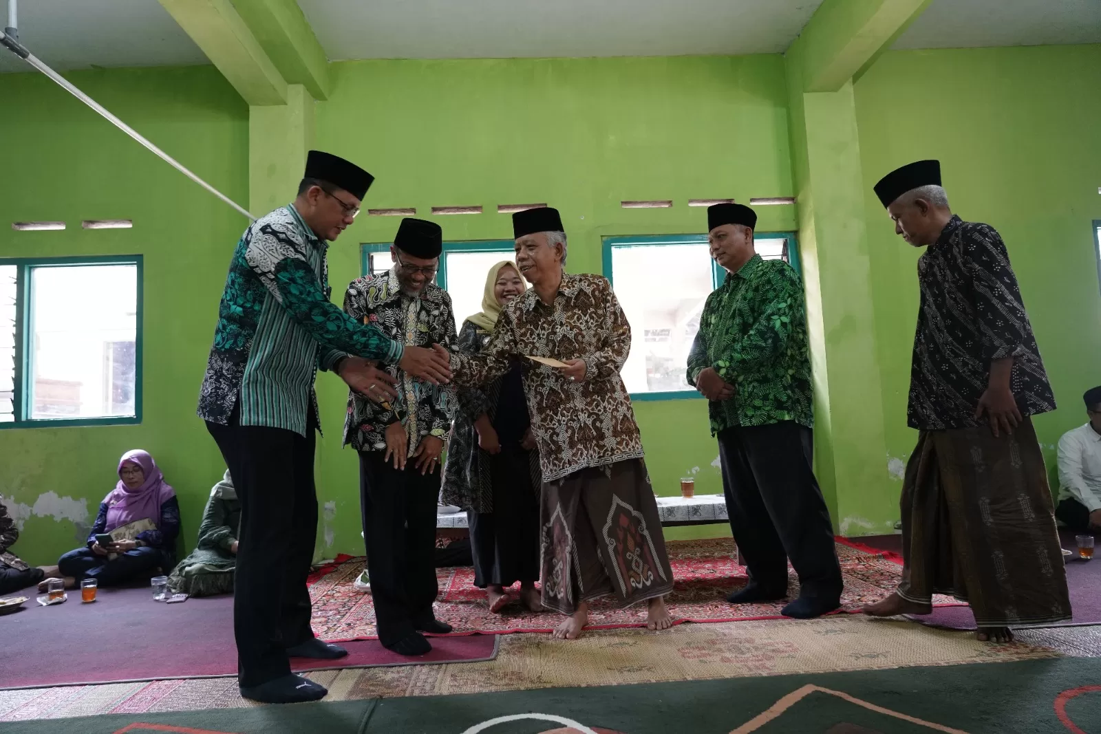 Wakil Bupati Danang Maharsa saat safari pesantren pemkab sleman (istimewa)