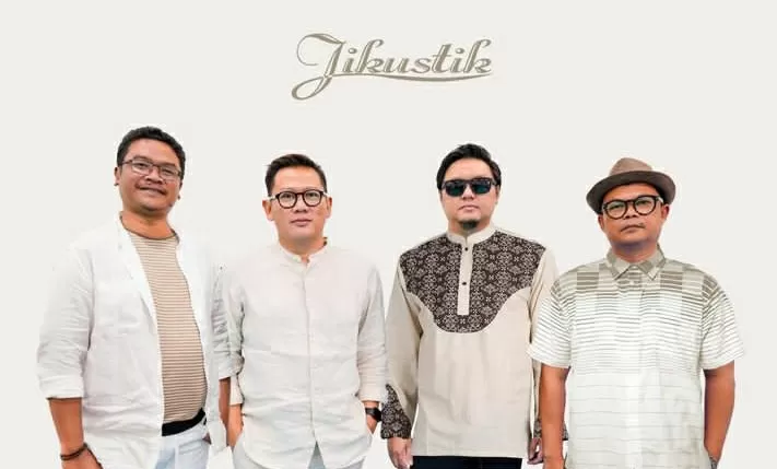 Jikustik dari kiri: Dadik (gitar), Adit (keyboard), Icha (vokal, bass) dan Carlo (drum) (Instagram @jikustik)