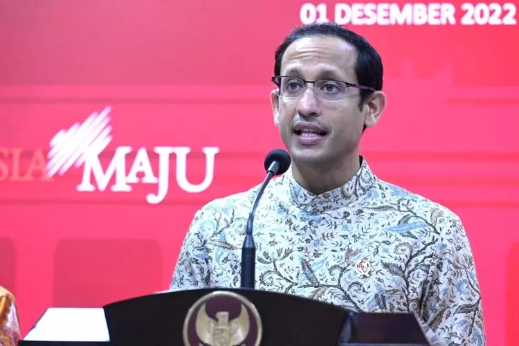Menteri Nadiem Makarim, Skripsi tidak wajib, tergantung kampus nya masing-masing
