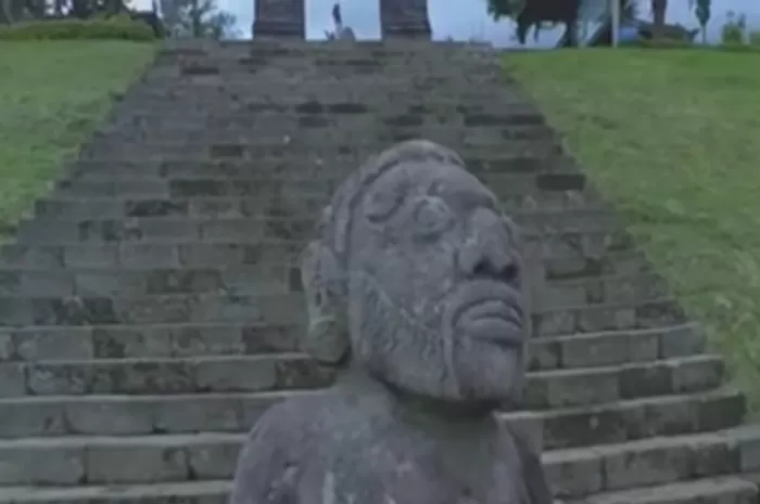 Ilustrasi Gunung Lawu (Tangkap layar Youtube @Larasati Channel)