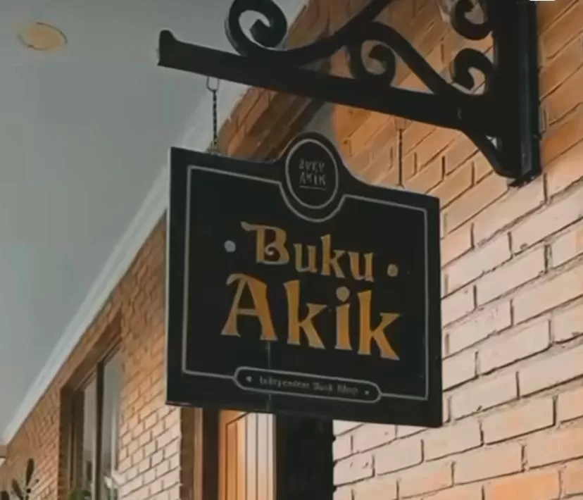 Buku Akik, salah satu toko buku indie yang ada di Jogja. (Instagram / @mutiaibrhm)