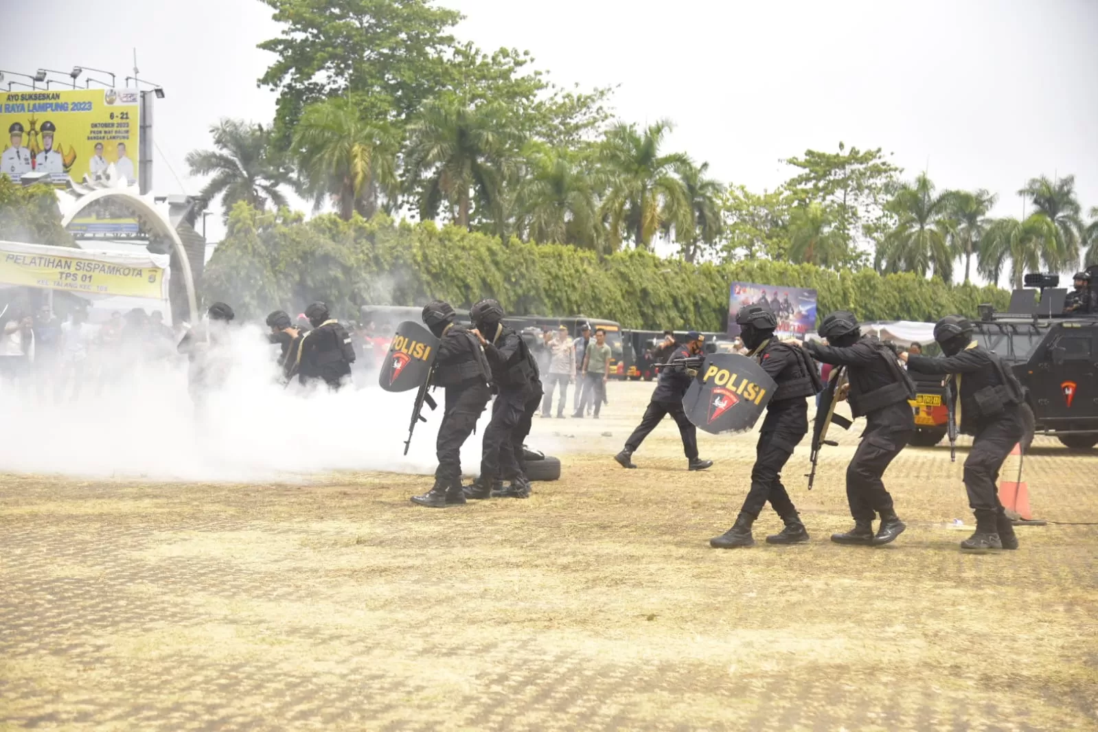 Simulasi Sispamkota sebagai wujud kesiapan pengamanan Pemilu 2024. (Humas Polda Lampung)