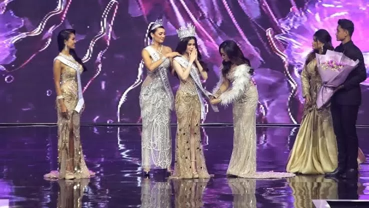 Penyelenggaraan kompetisi Miss Universe Indonesia yang diselimuti polemik body checking. (Wilfrid)