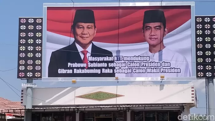 Baliho wacana duet Prabowo Subianto dan Gibran Rakabuming. (Foto: Ambrosius Ardin/detikBali)