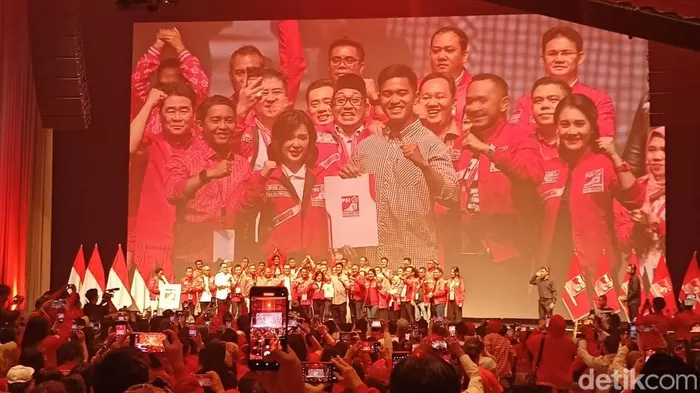 Kaesang Pangarep menjadi Ketum PSI. Foto: Detik.com