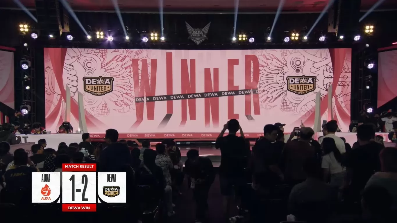 Debut Dewa United E-Sport di MPL Indonesia Season 12 Meraih Kemenangan Melawan Aura Fire 2-1 (Genmuslim.id/dok: youtube/MPL Indonesia)