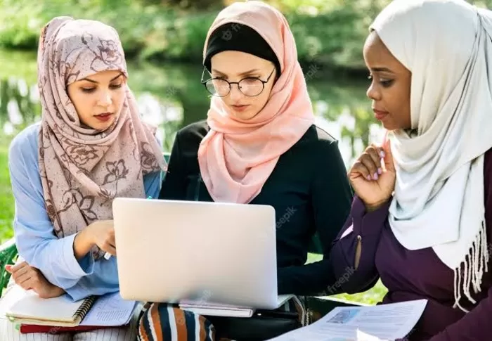 Ilustrasi Loker BUMN di PT Sucofindo untuk S1 semua jurusan (GENMUSLIM.id/dok: Freepik)