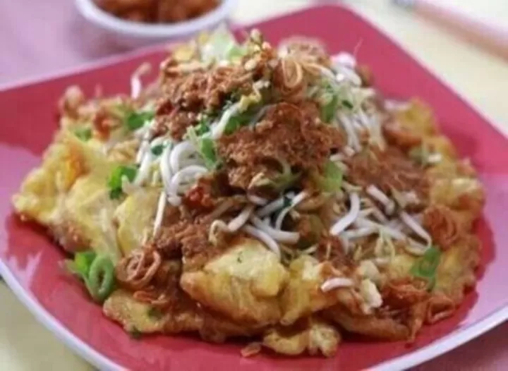 Resep tahu gimbal khas Semarang yang legit dan menggoda selera. (GENMUSLIM.id/dok:pinterest/dapursaja)