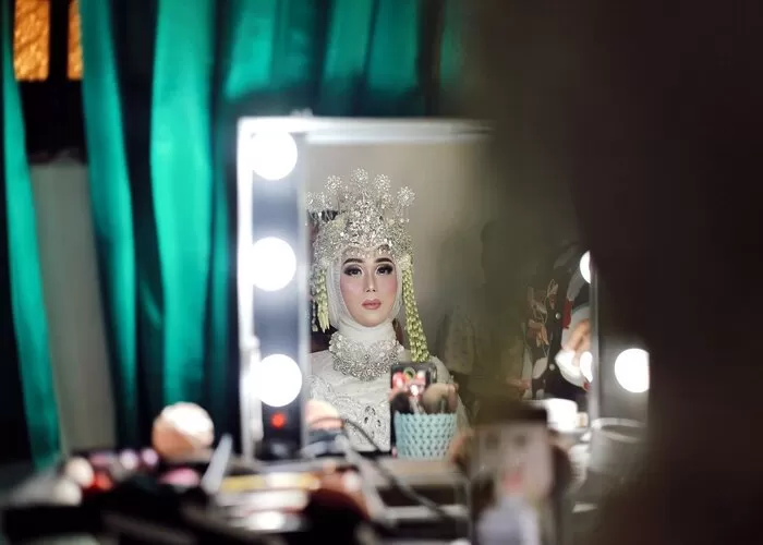 Tips Agar Wanita Muslimah Tampil Cantik Alami (GENMUSLIM.id/dok: Pinterest @Ariski)