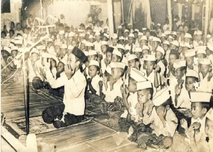 pembelajaran untuk anak usia dini dengan sholat. (GENMUSLIM.id/dok:islamsantun.org)