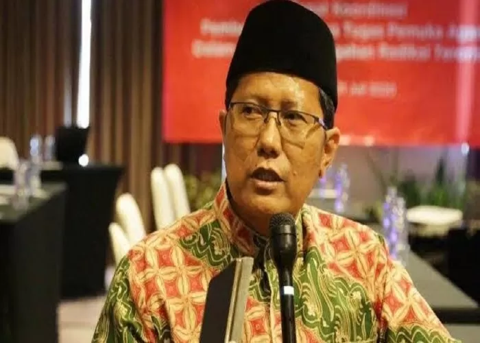 Kabar Pilpres 2024, KH Cholil Nafis: Saya Senang Suara Kiai Diperebutkan Tetapi Juga Disalurkan (GENMUSLIM.id/ dok: mui.or.id)