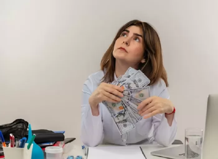 8 Cara Menggabungkan Prinsip Hidup Minimalis dan Frugal Living (freepik.com)