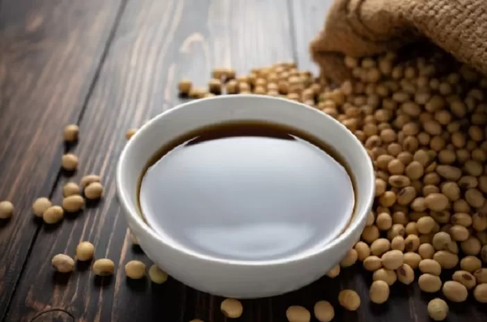 Bahaya terlalu sering konsumsi kecap (freepik.com)