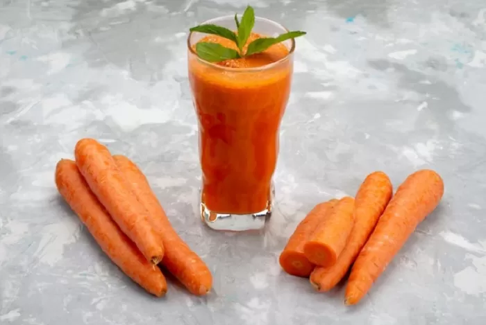 Manfaat minum jus wortel (freepik.com)