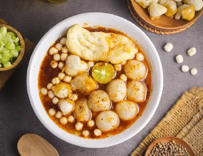 Resep Membuat Bakso Aci Cikur yang Gurih dan Nikmat (freepik.com)