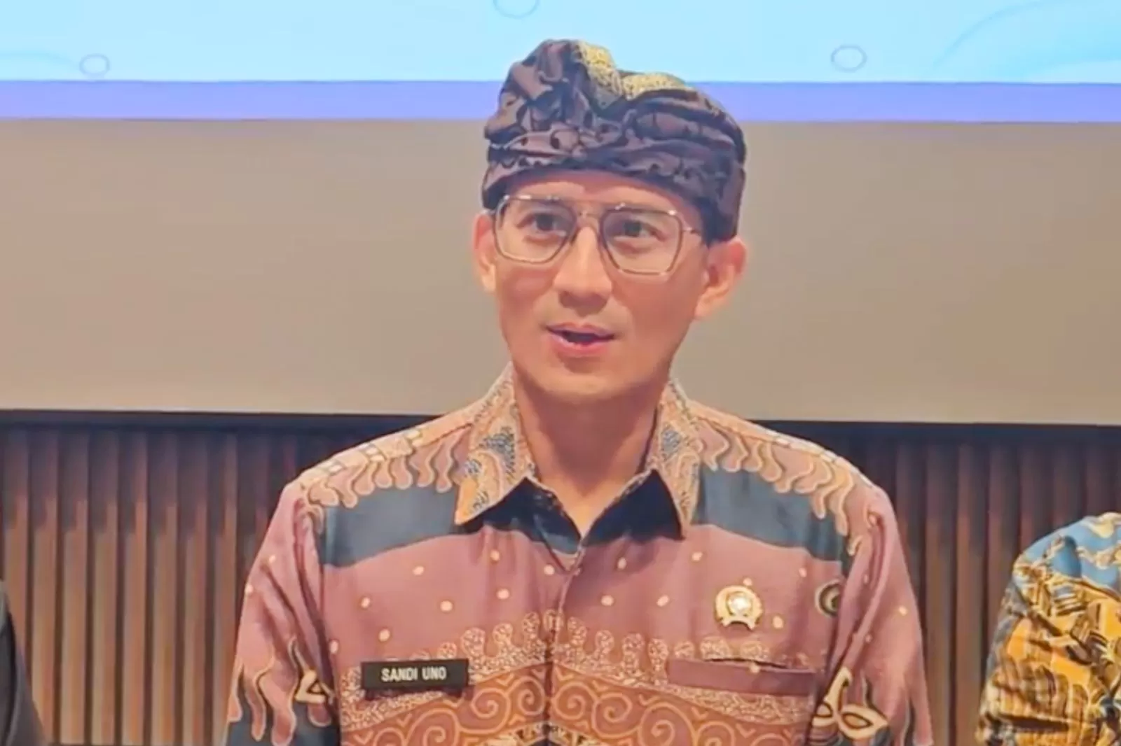 Menteri Pariwisata dan Ekonomi Kreatif/Kepala Badan Pariwisata dan Ekonomi Kreatif (Menparekraf/Kabaparekraf) Sandiaga Salahuddin Uno (Kemenparekraf)