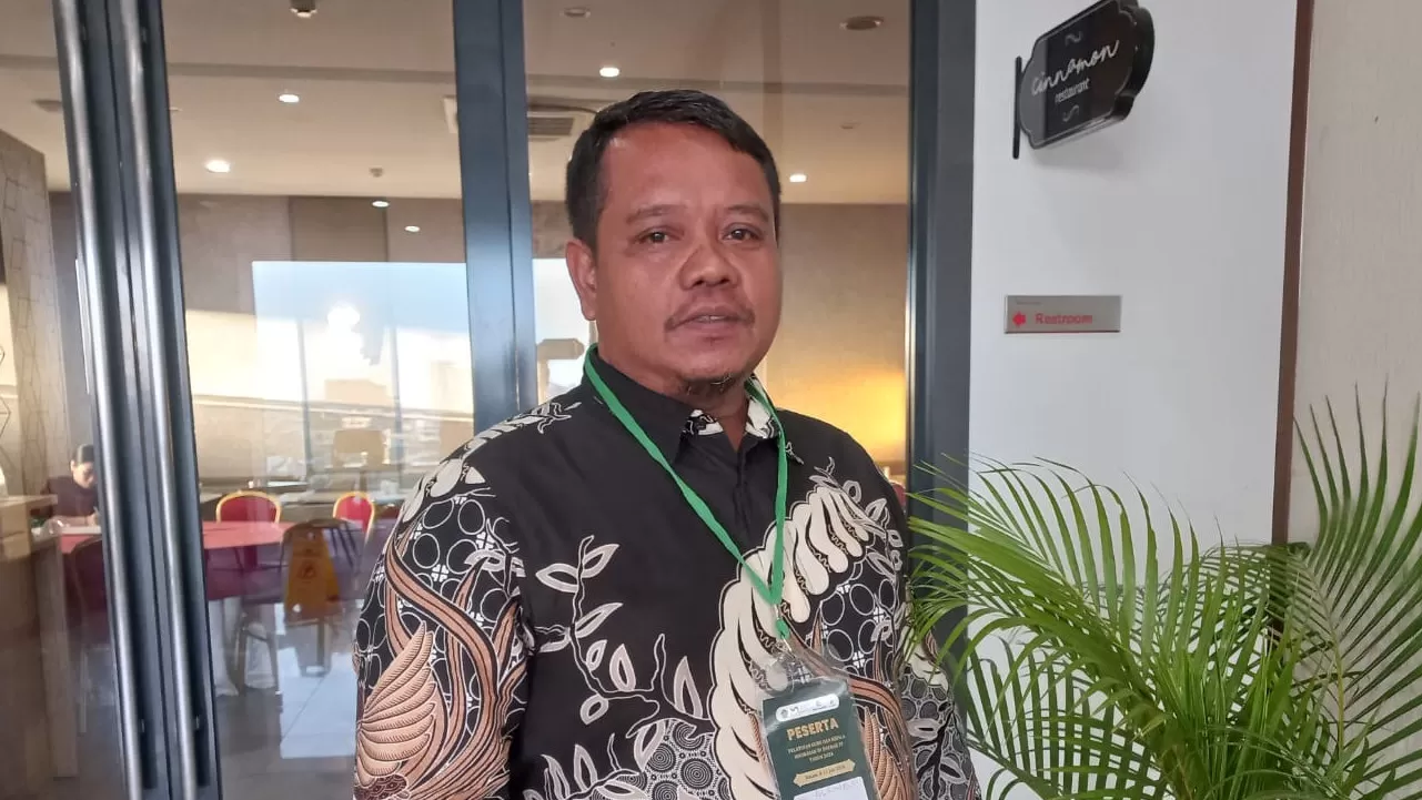 guru Madrasah Tsanawiyah Negeri (MTsN) 1 Kepulauan Mentawai Joni Faldi (47 tahun) (Kemenag RI)