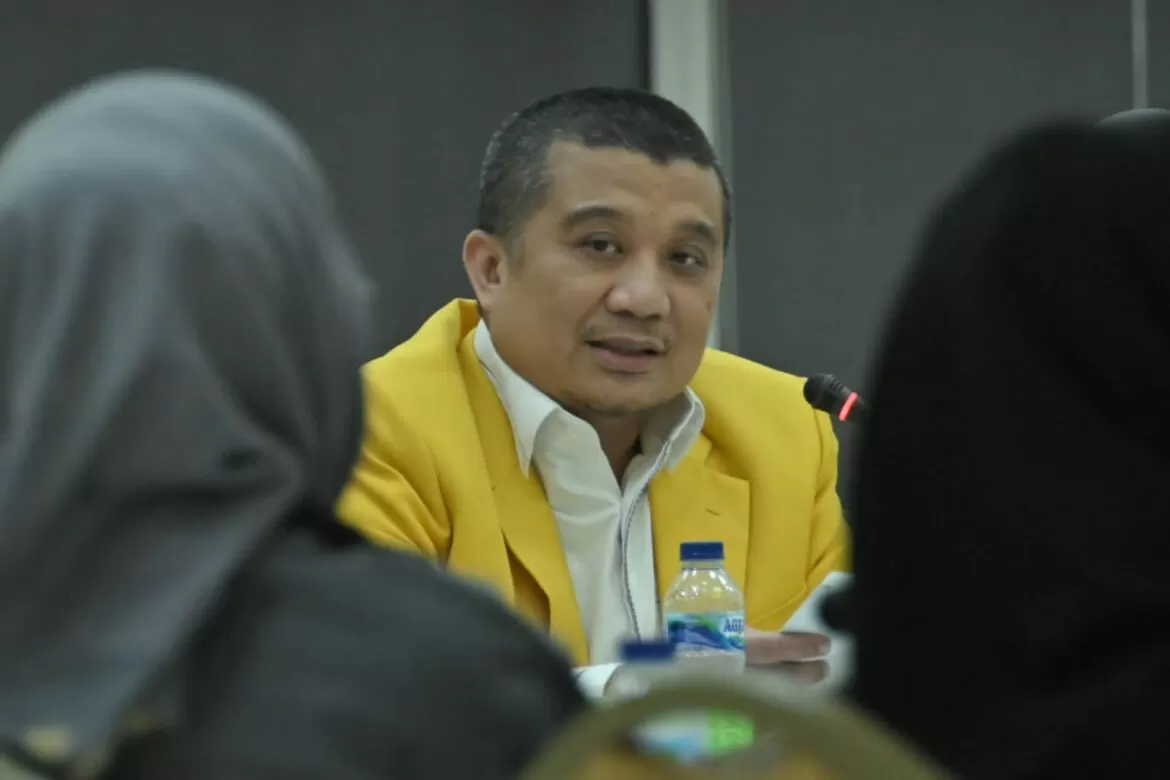 Wakil Ketua Umum Partai Golkar Bidang Penggalangan Strategis Erwin Aksa mendorong Polri untuk tingkatkan jadwal patroli ke seluruh wilayah, khususnya daerah dengan tingkat kejahatan yang tinggi.  (Golkar Today.com)