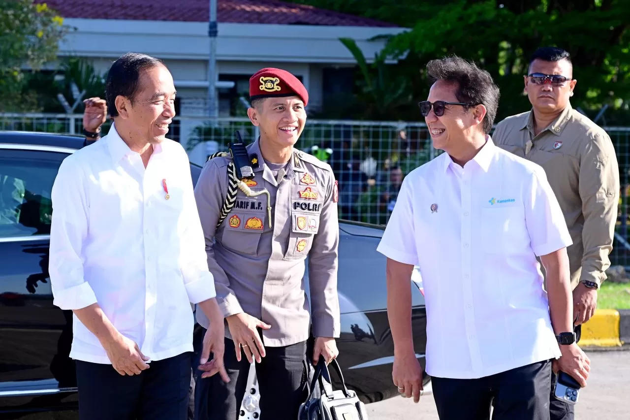 Presiden Joko Widodo melanjutkan kegiatan kunjungan kerja hari kedua di Provinsi Nusa Tenggara Timur (NTT), pada Rabu, 2 Oktober 2024. Foto: BPMI Setpres/Muchlis Jr