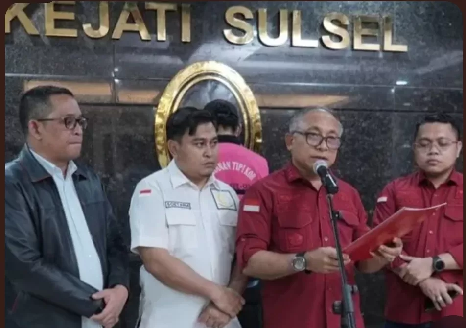 AH telah ditetapkan sebagai tersangka baru oleh Kejati Sulsel dalam kasus korupsi PT Surveyor Indonesia&nbsp; (story.kejaksaan.go.id)