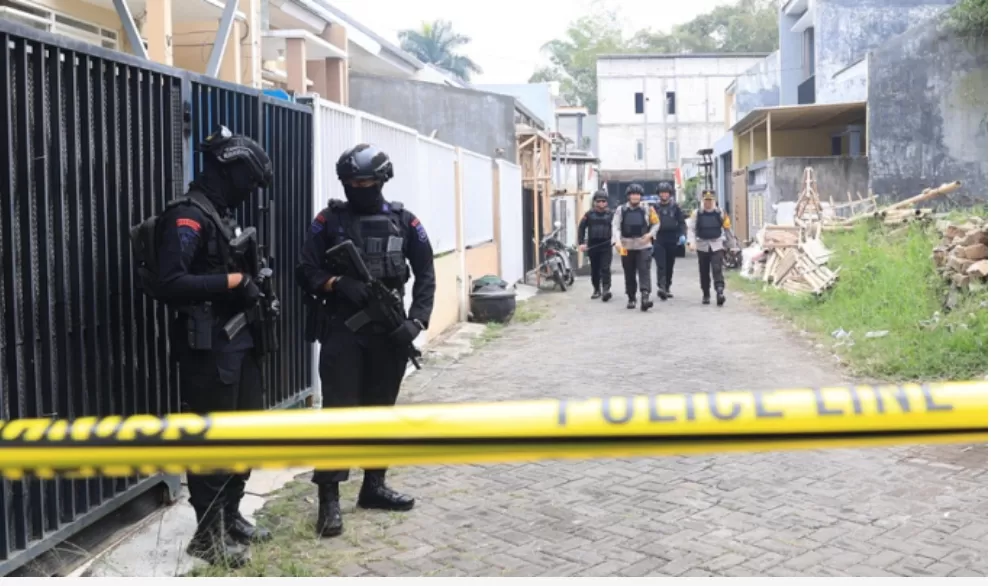 Densus 88 Antiteror Polri berhasil menangkap terduga teroris di Jawa Tengah  (Foto: PMJ News)