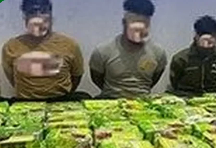 Penyelundup narkoba berkewarganegaraan India dengan inisial RM, SD, dan GV, siap disidang dengan ancaman hukuman mati. (story.kejaksaan.go.id)